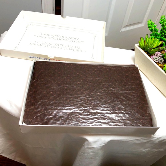 Forest Gump 15th Anniv DVD Chocolate Keepsake - Picture 3 of 8